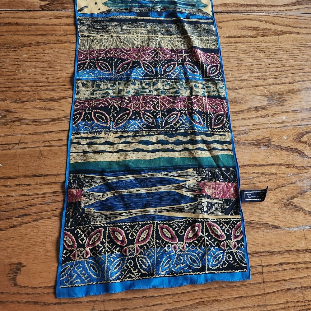 2/$20 SALE! Oscar de la Renta silk scarf